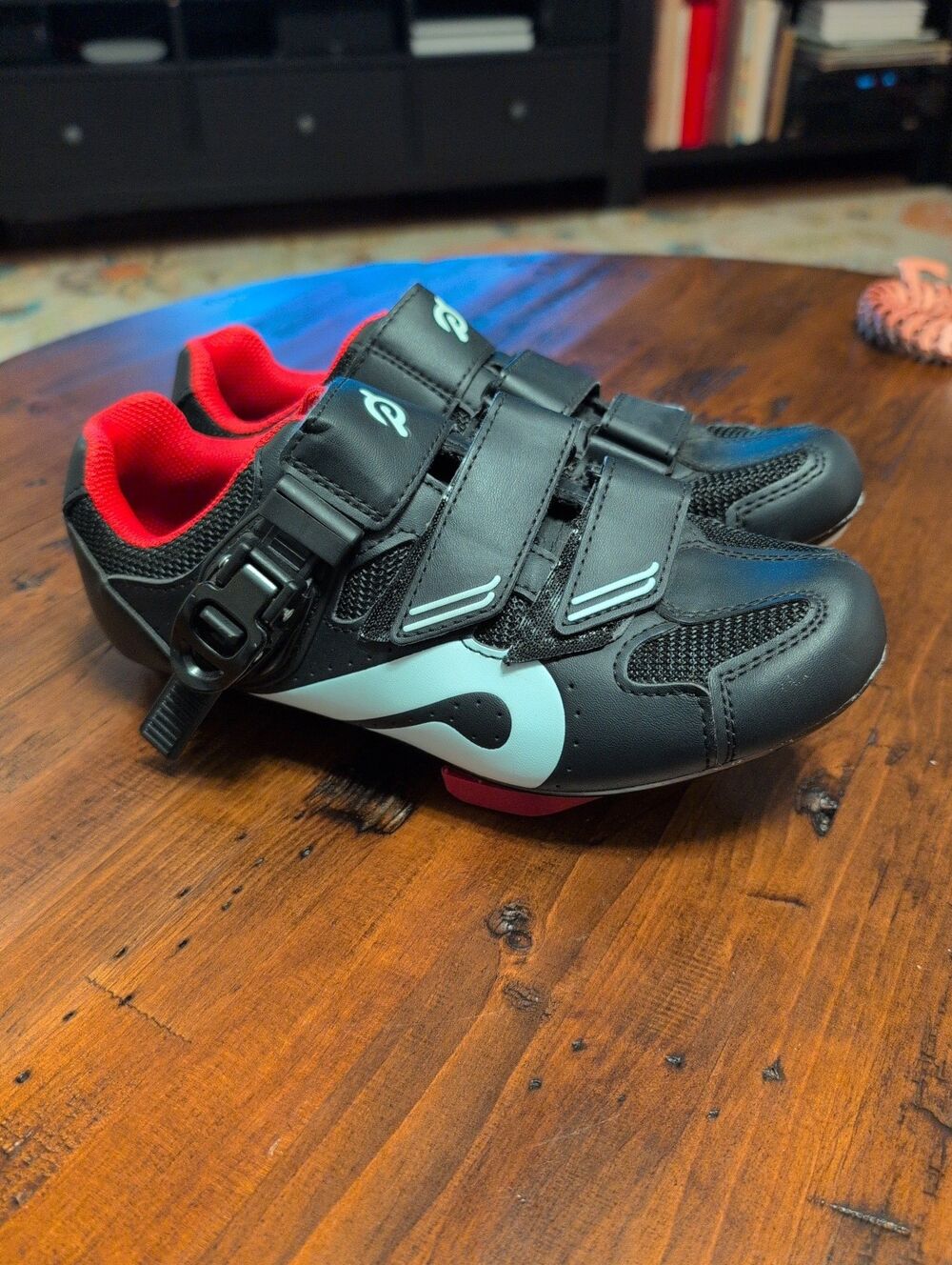 EUC Peloton cycling bike shoes with look delta cleats EU 38 US women's 7